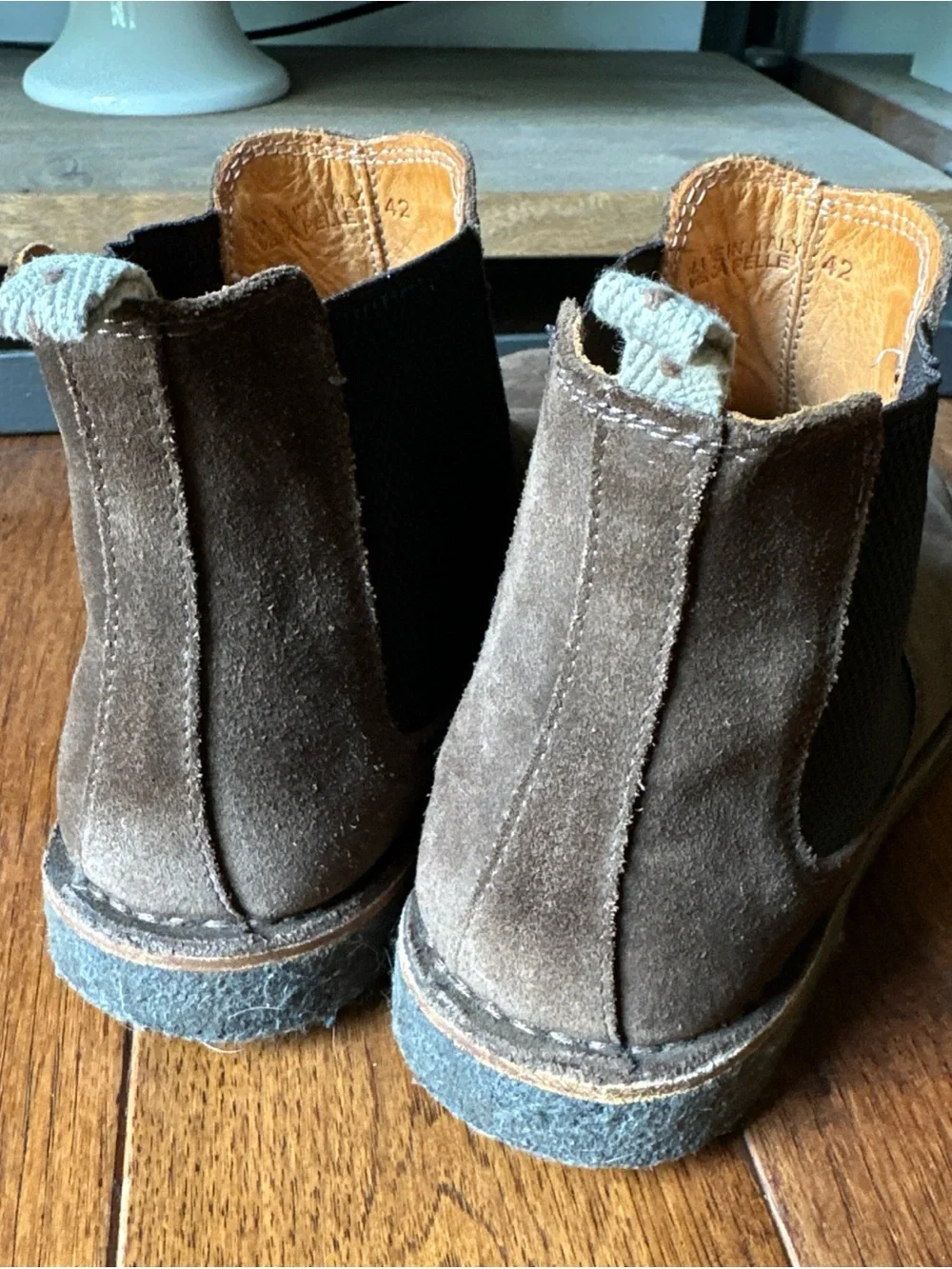 Astorflex Bitflex Chestnut Brown Suede Chelsea Boots 42 Italy Rubber Sole 9
